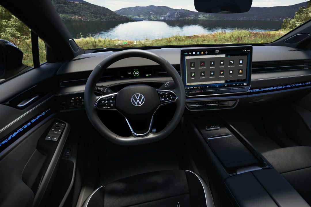 Blick in das Cockpit eines Volkswagen