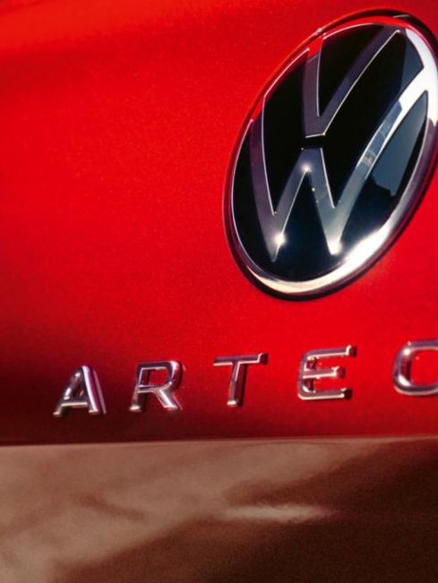 Das Logo am Heck des VW Arteon Shooting Brake