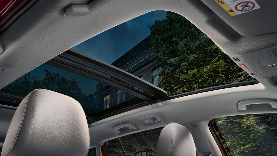 VW Golf Sportsvan Detail Panoramadach
