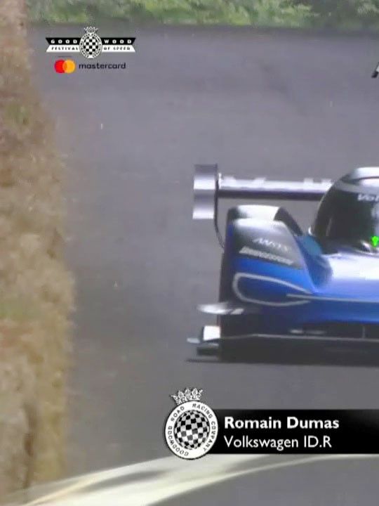Onboard-Video: Romain Dumas pilotiert den Volkswagen ID.R beim Goodwood festival of Speed