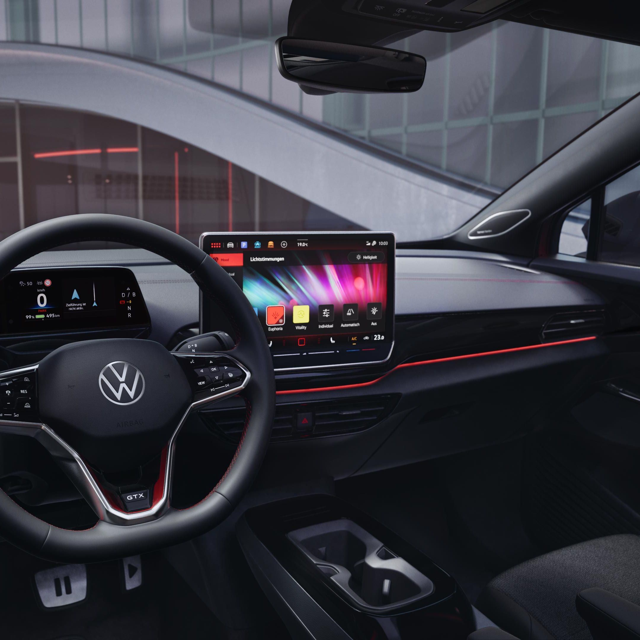 Innenansicht des VW ID.4 GTX, Ambientebeleuchtung im Innenraum leuchtet rot.