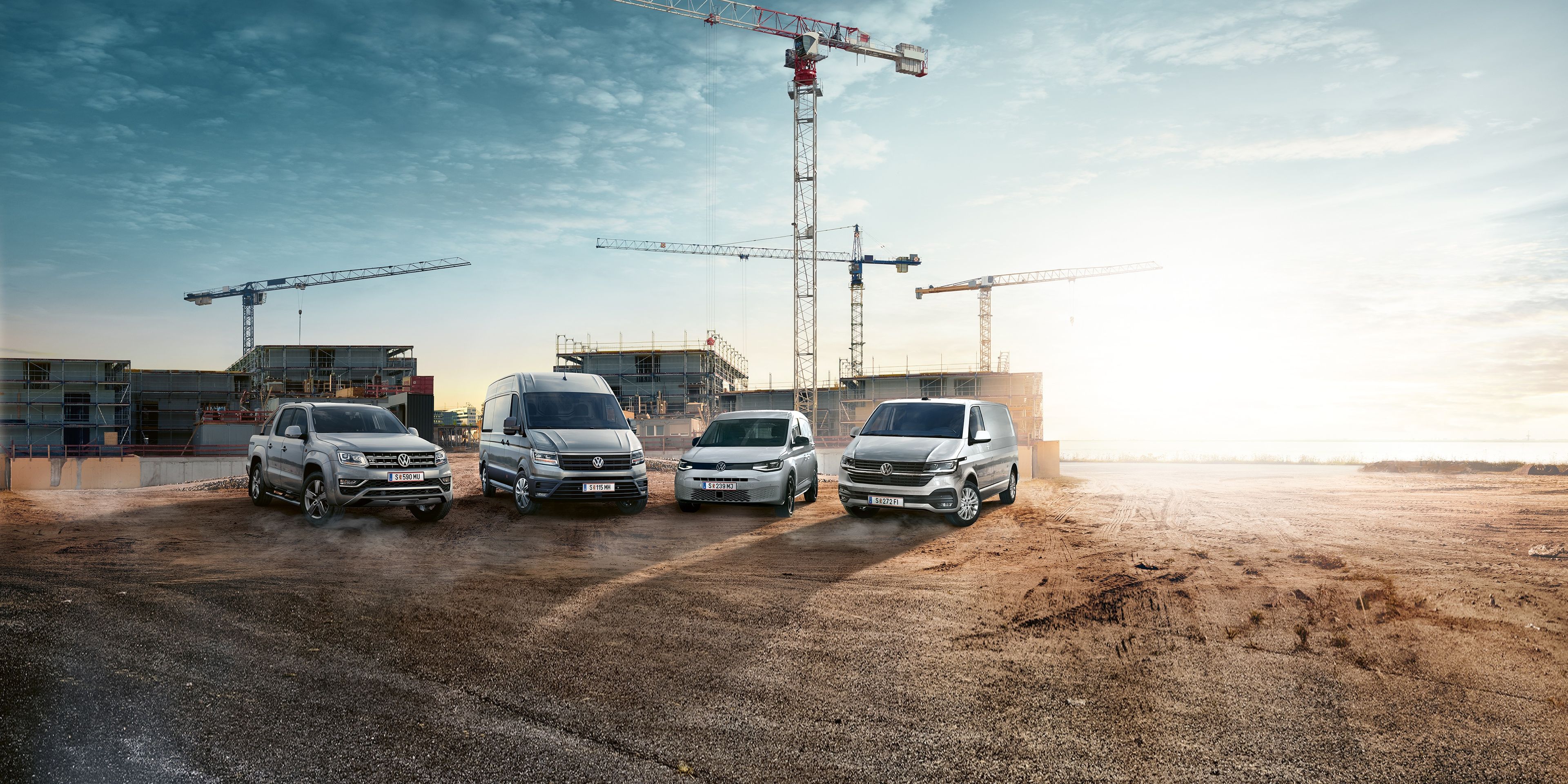 VW-Nutzfahrzeuge Flotte auf einer Baustelle