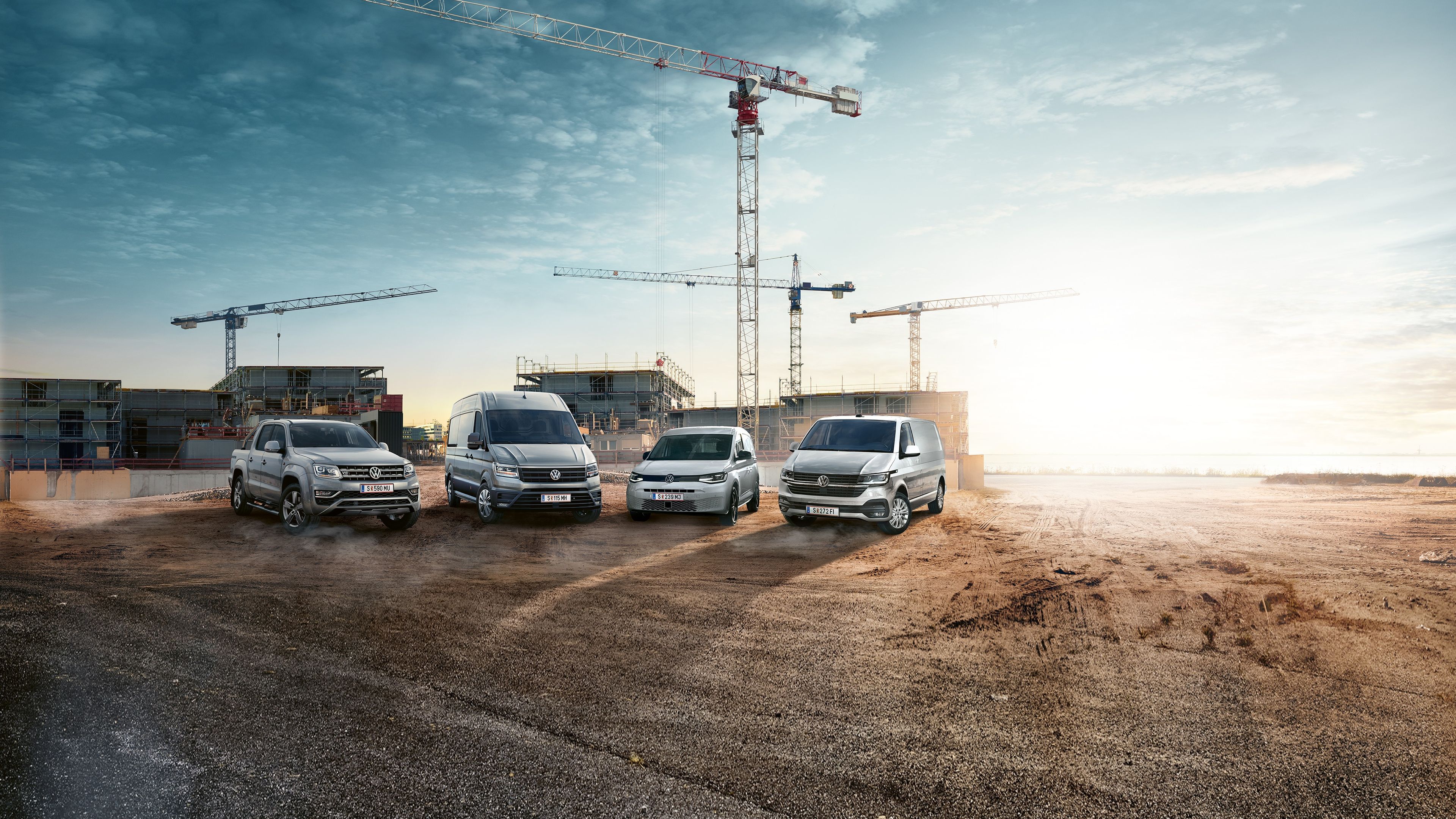 VW-Nutzfahrzeuge Flotte auf einer Baustelle
