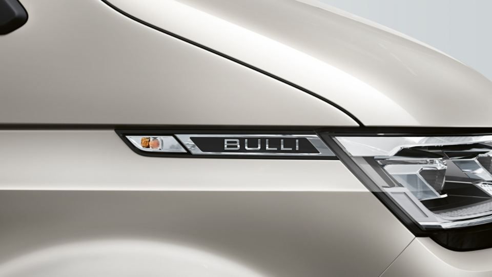 VW California 6.1 mit Bulli Plakette 
