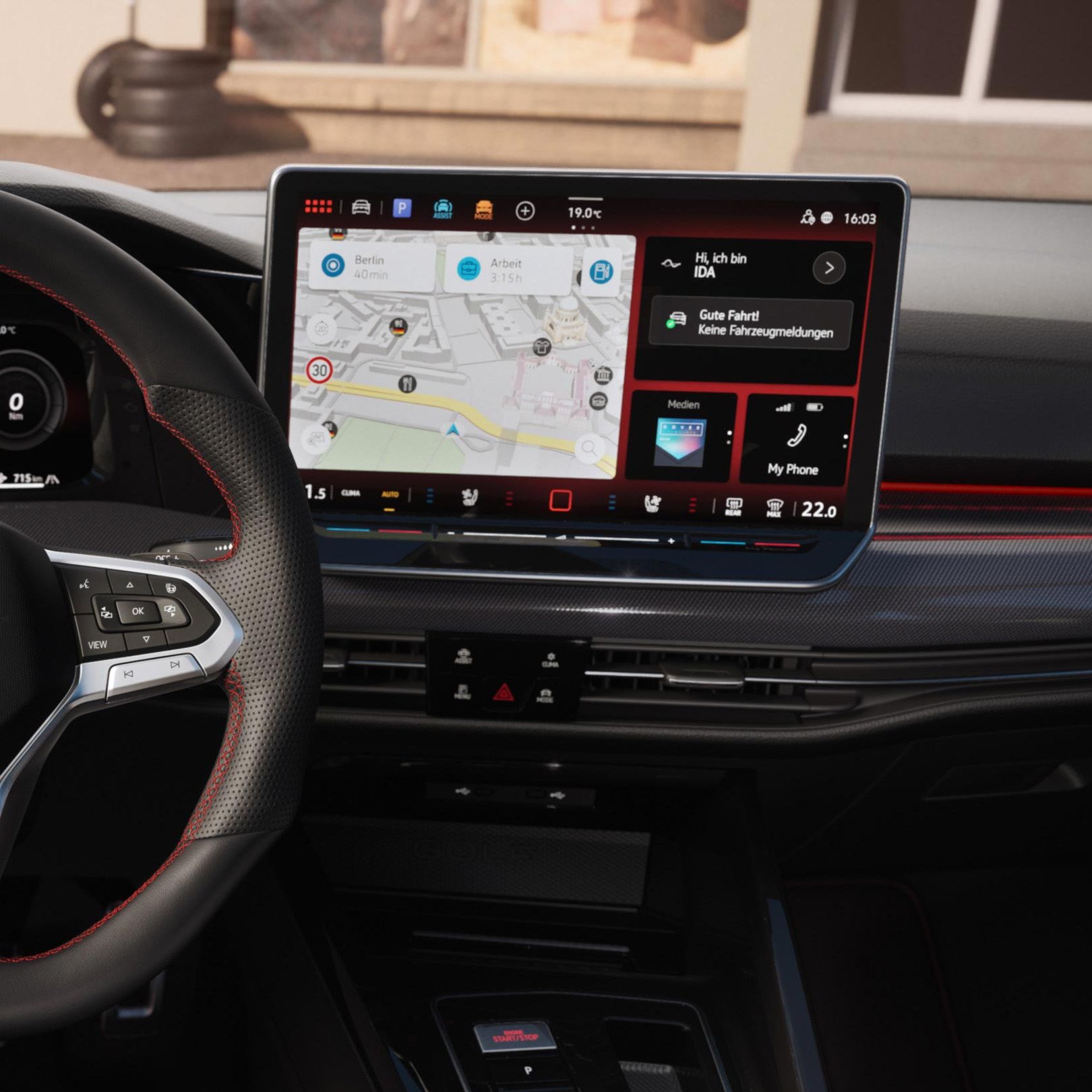 Lenkrad, Digital Cockpit und Infotainment des VW Golf GTI
