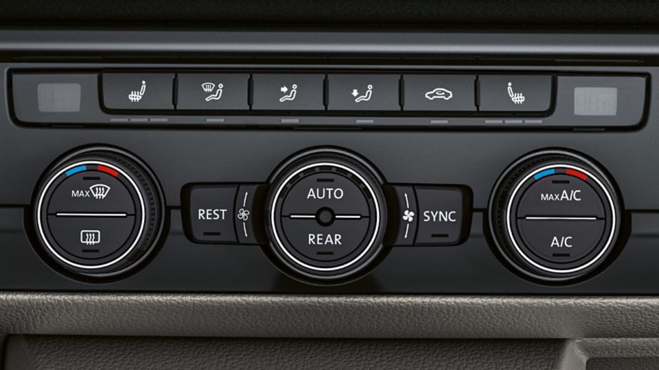 Klimaanlage "Climatronic" im VW Caravelle 6.1