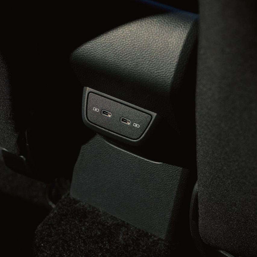 VW Taigo Interieur: Bild zeigt USB-C Schnittstellen